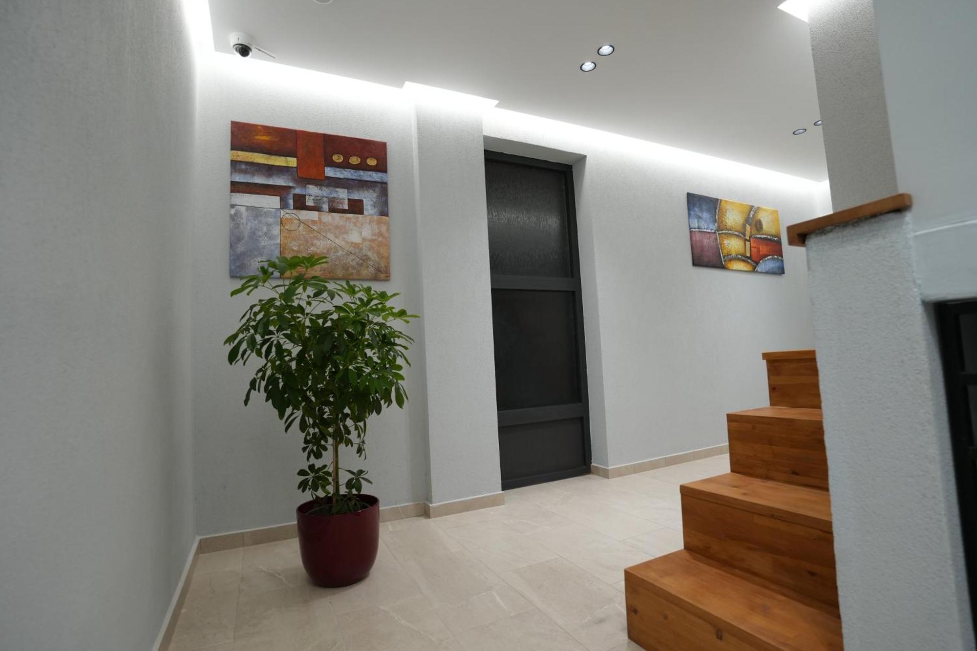 Rs Skendo Apartments Gjirokastër Exterior foto