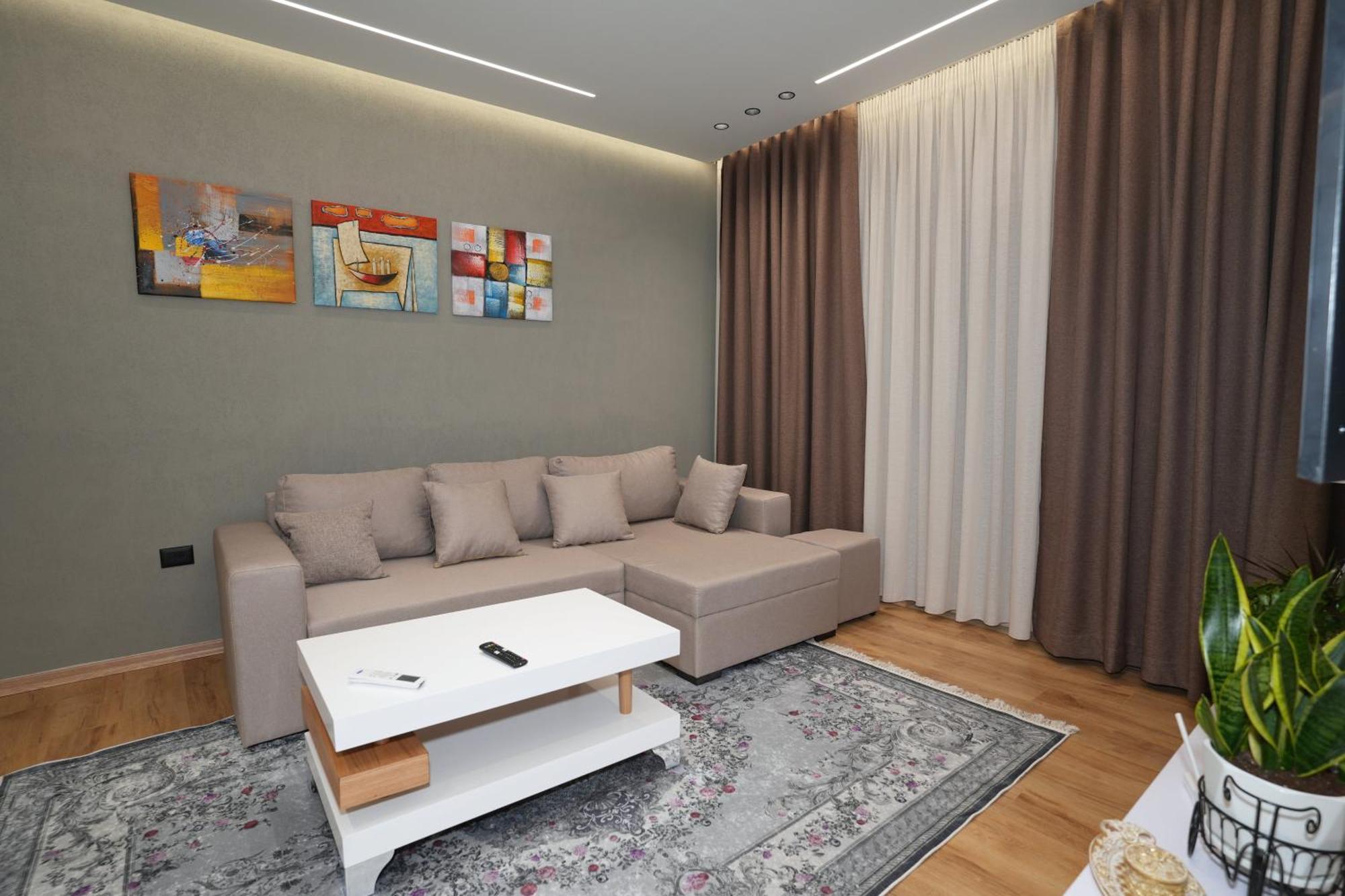 Rs Skendo Apartments Gjirokastër Exterior foto